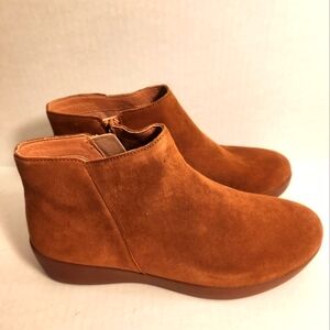 FITFLOPS Suede Sumi Booties NWT